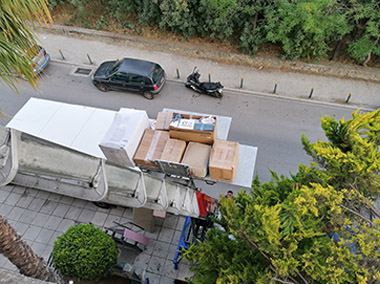 Μετακομίσεις